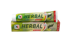 HERBAL TOOTHPASTE