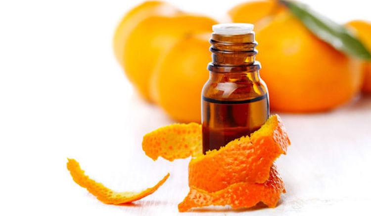 ORANGE ESSENTIAL OIL
