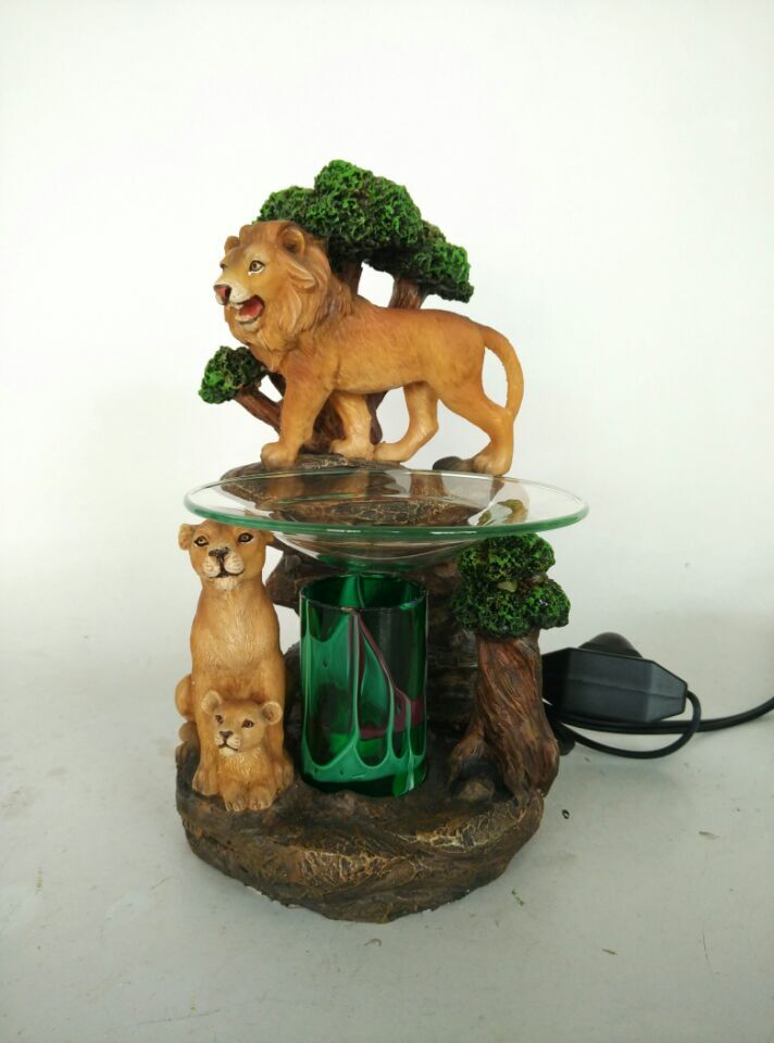 LION LAMP